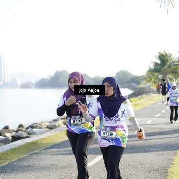 Runner Photo 6138375