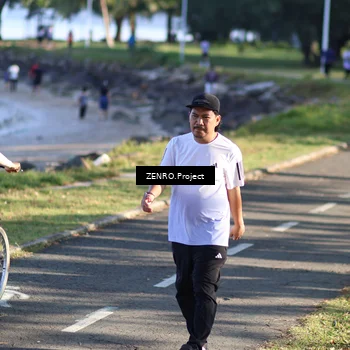 Runner Photo 6138376