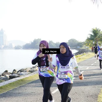 Runner Photo 6138432