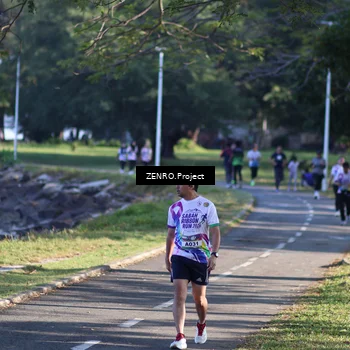 Runner Photo 6138675
