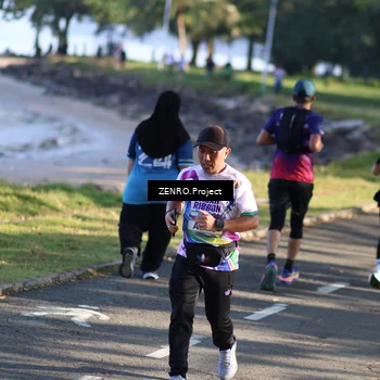 Runner Photo 6138683