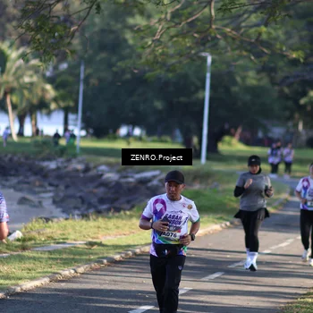 Runner Photo 6138697