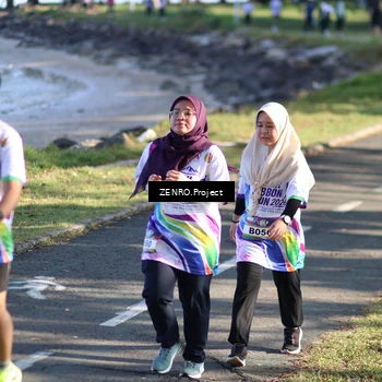 Runner Photo 6138843