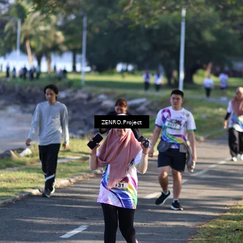 Runner Photo 6138929