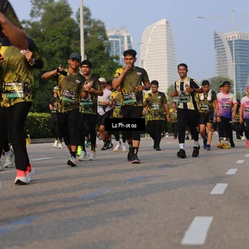 Runner Photo 6138945