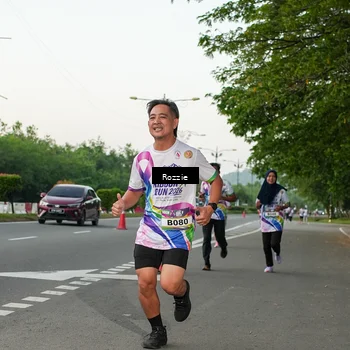 Runner Photo 6139003