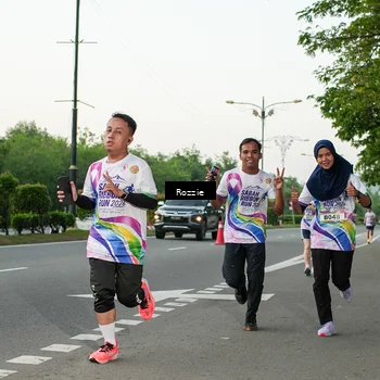 Runner Photo 6139011