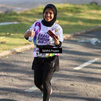 Runner Photo 6139053