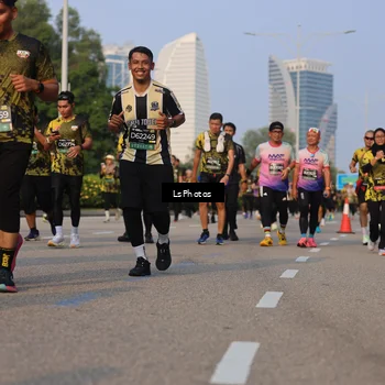 Runner Photo 6139099
