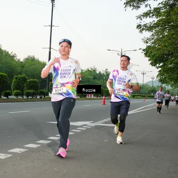 Runner Photo 6139143