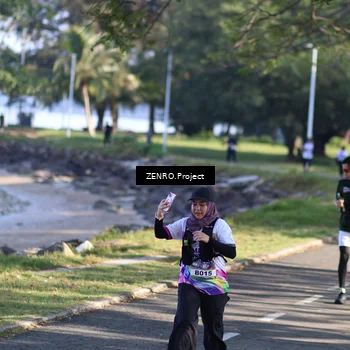 Runner Photo 6139290