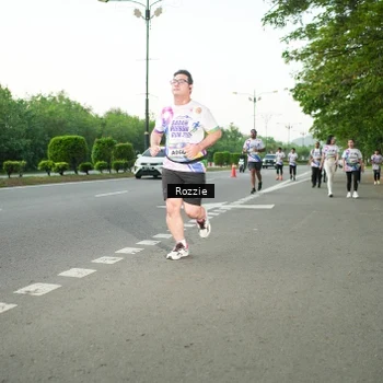 Runner Photo 6139349