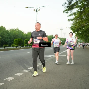 Runner Photo 6139370