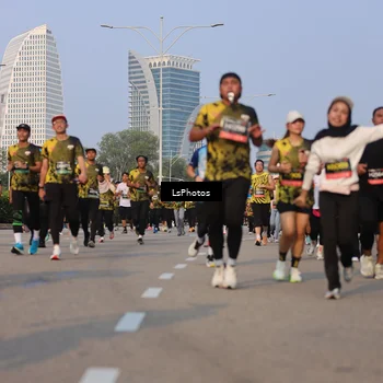 Runner Photo 6139374