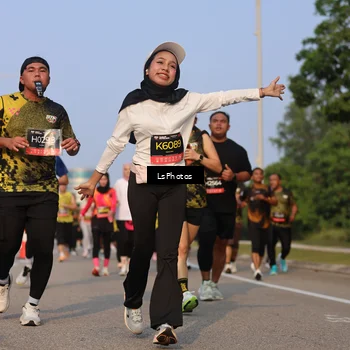 Runner Photo 6139416