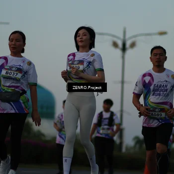 Runner Photo 6139431