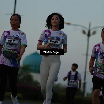 Runner Photo 6139473