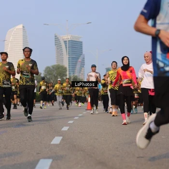Runner Photo 6139495