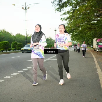 Runner Photo 6139544