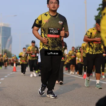 Runner Photo 6139657