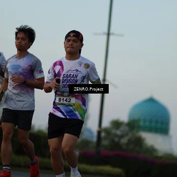 Runner Photo 6139715