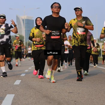 Runner Photo 6139747