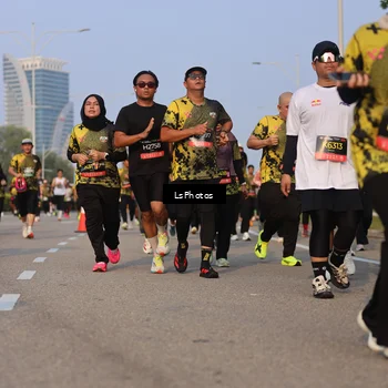 Runner Photo 6139748