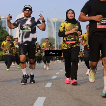 Runner Photo 6139760