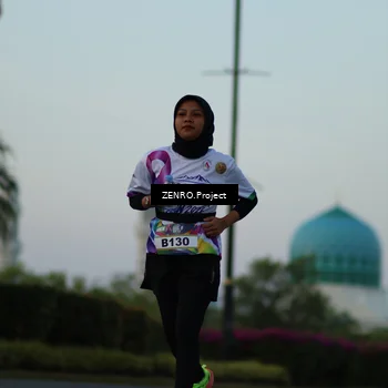 Runner Photo 6139789