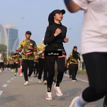 Runner Photo 6139823