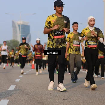 Runner Photo 6139834