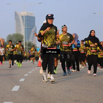 Runner Photo 6139835
