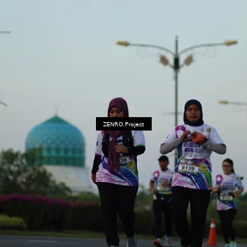 Runner Photo 6139852