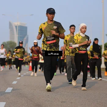 Runner Photo 6139857