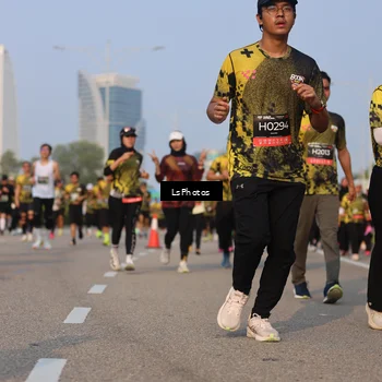 Runner Photo 6139862