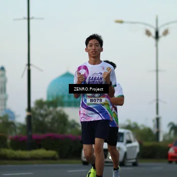 Runner Photo 6139913
