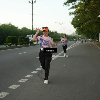 Runner Photo 6140013