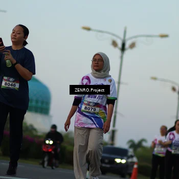 Runner Photo 6140022