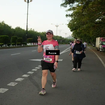 Runner Photo 6140026