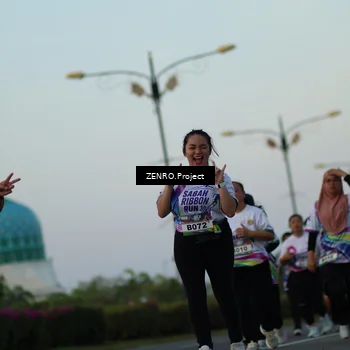 Runner Photo 6140042