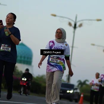 Runner Photo 6140046