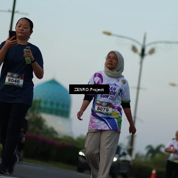 Runner Photo 6140053