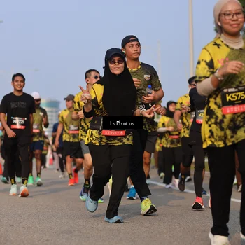 Runner Photo 6140145