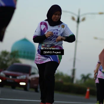 Runner Photo 6140181