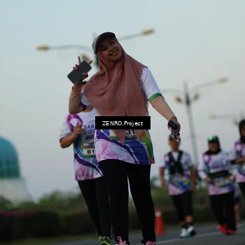Runner Photo 6140193