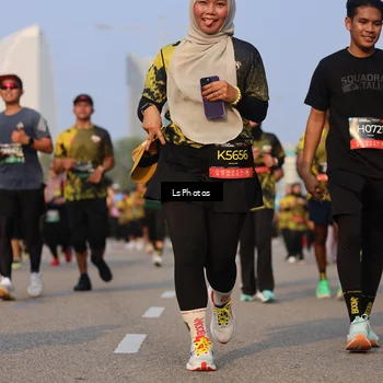 Runner Photo 6140207