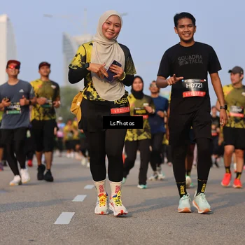 Runner Photo 6140211