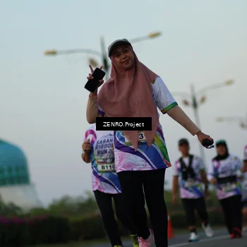 Runner Photo 6140212