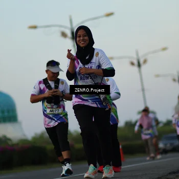 Runner Photo 6140244