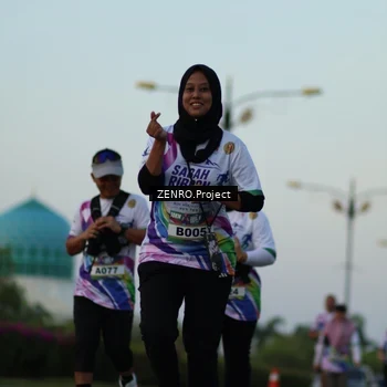 Runner Photo 6140245